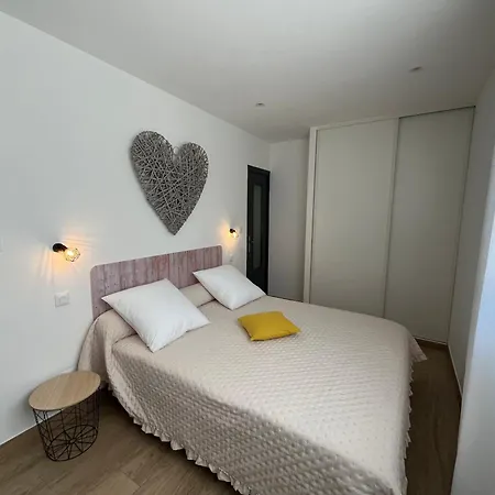 T2 Apartment Porticcio (Corsica)