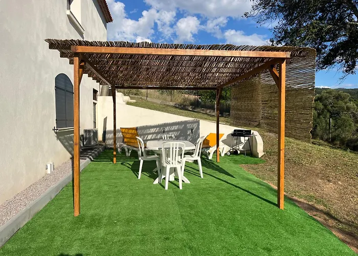 Апартаменты T2 *